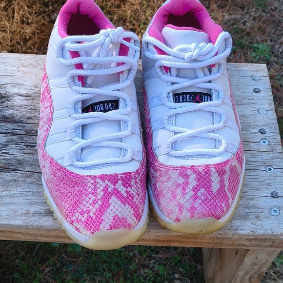 Jordan 11 Retro Low Pink Snakeskin Womens Sneakers AH7860-106 White Pink - Picture 2 of 9